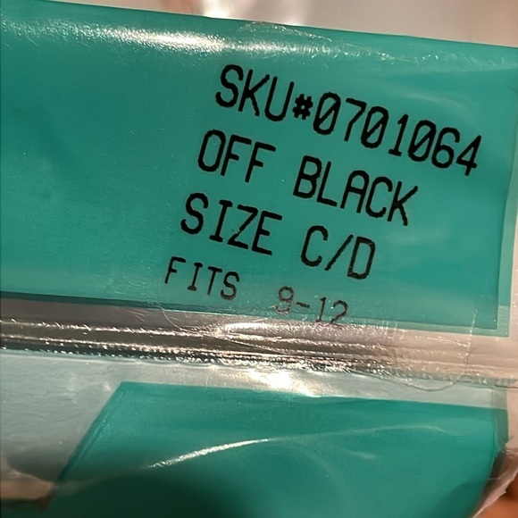 27 Pair Fruit of the Loom Queen Sandlefoot off-black Knee Highs C-D 9-12 - Picture 9 of 9